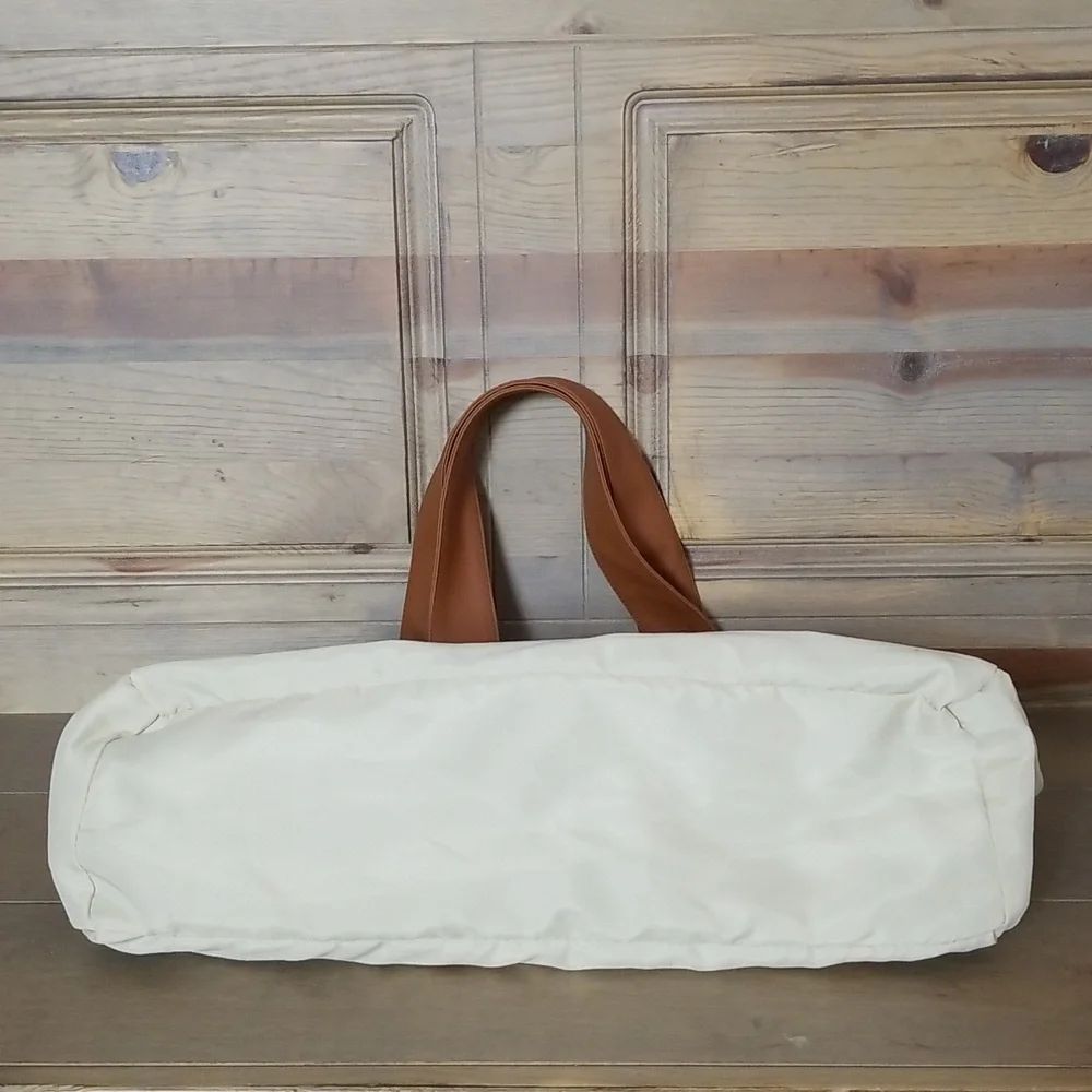 lu + elle Laguna Beach Tote - Picture 12 of 16